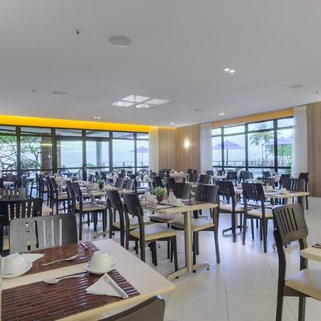 Flat Iate Plaza Na Beira Mar Com Vista Mar Appartement Fortaleza  Buitenkant foto