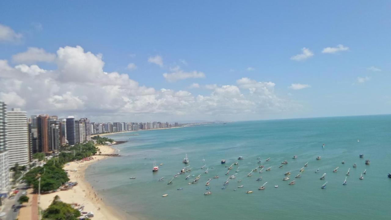Flat Iate Plaza Na Beira Mar Com Vista Mar Appartement Fortaleza  Buitenkant foto